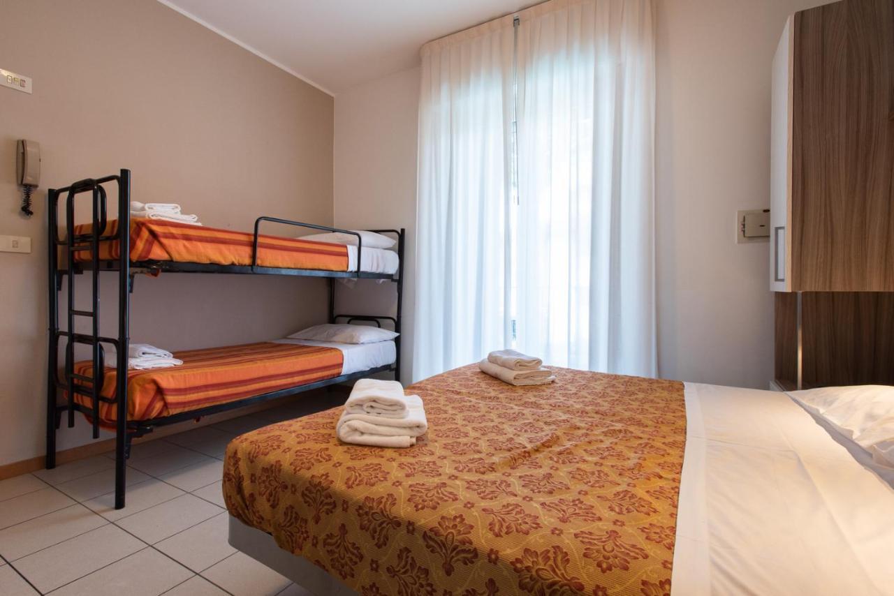 Hotel Consul - Family Hotel Riccione Zewnętrze zdjęcie