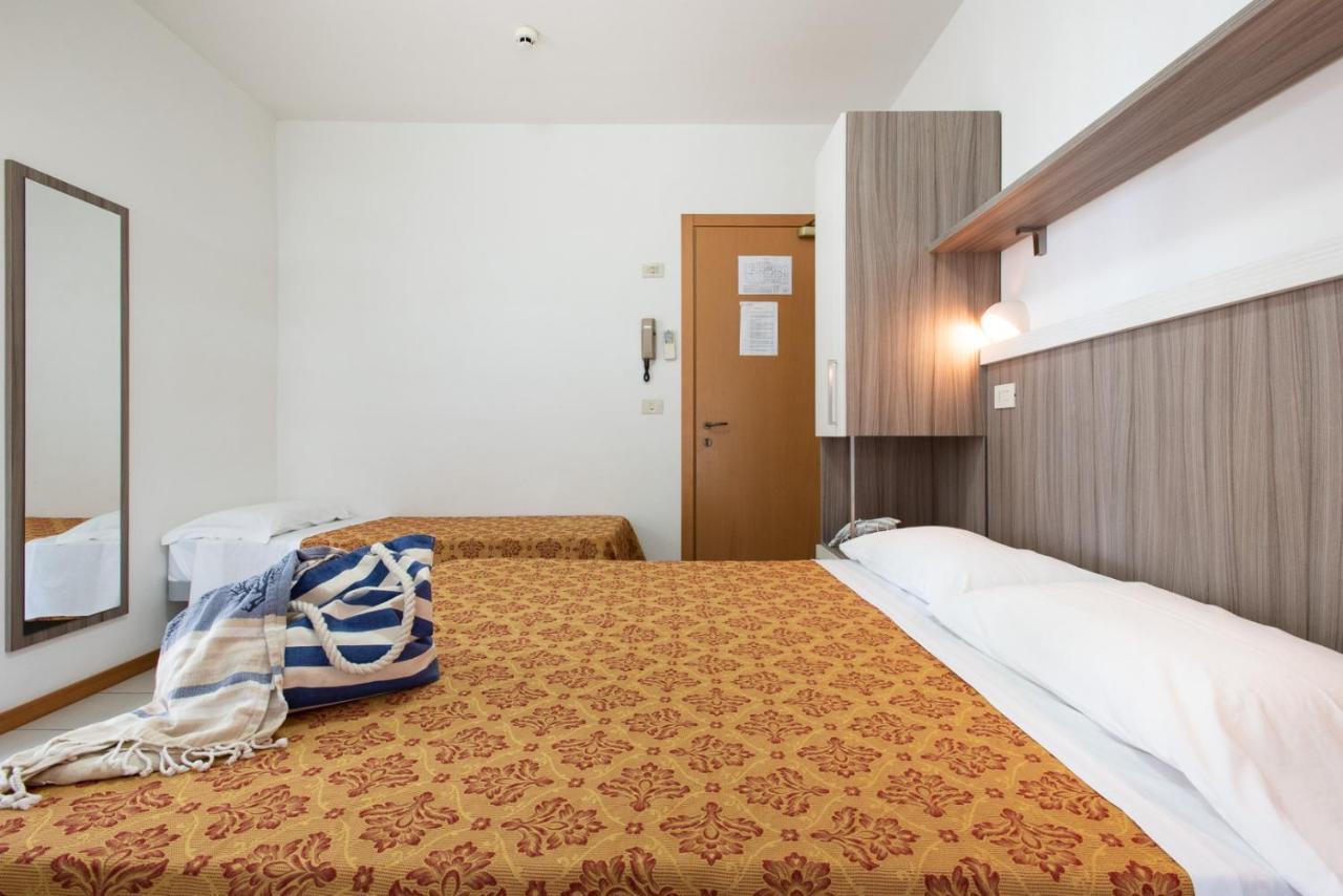 Hotel Consul - Family Hotel Riccione Zewnętrze zdjęcie