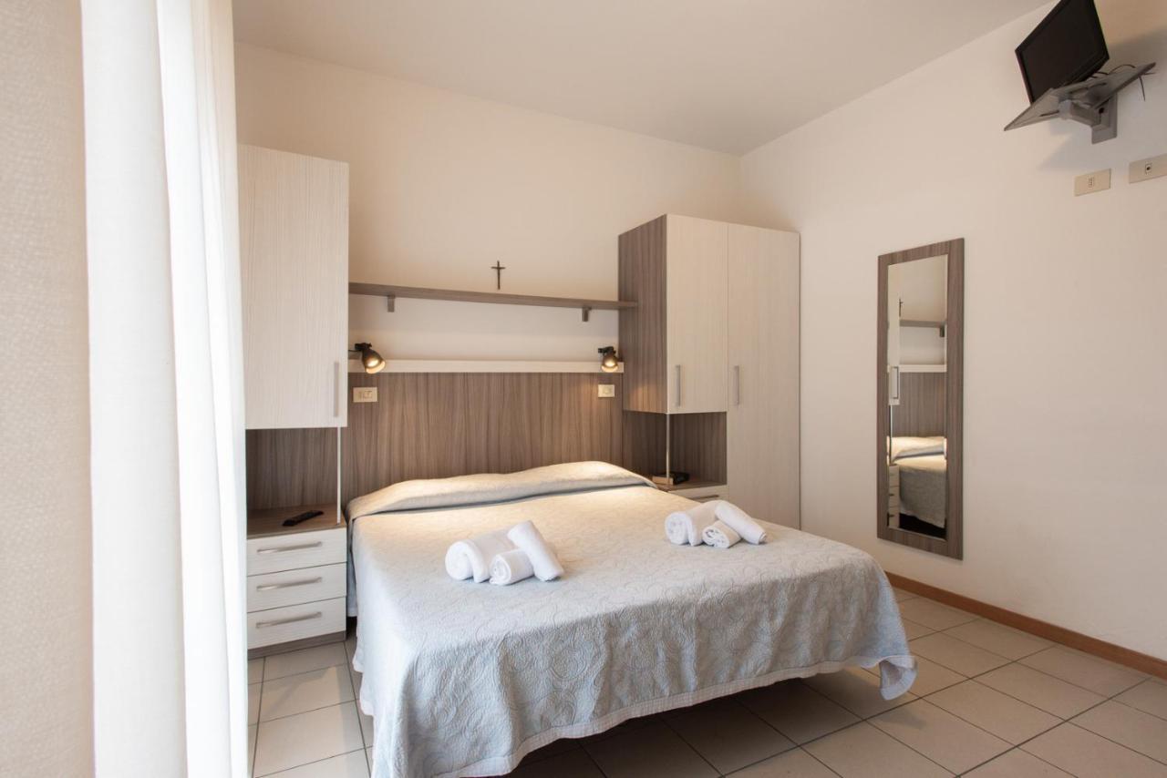 Hotel Consul - Family Hotel Riccione Zewnętrze zdjęcie