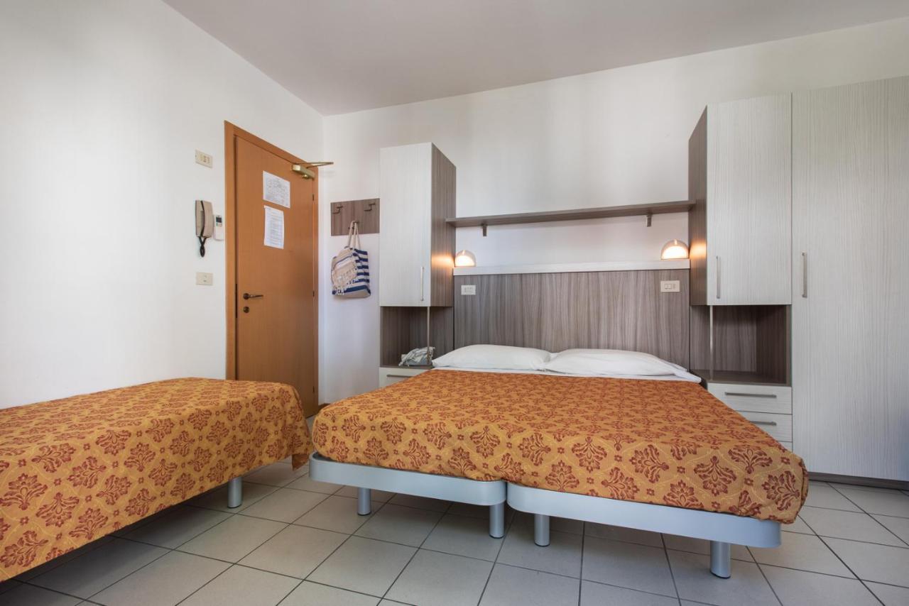 Hotel Consul - Family Hotel Riccione Zewnętrze zdjęcie