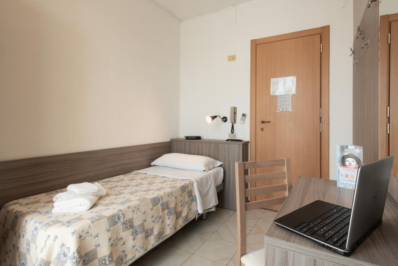Hotel Consul - Family Hotel Riccione Zewnętrze zdjęcie