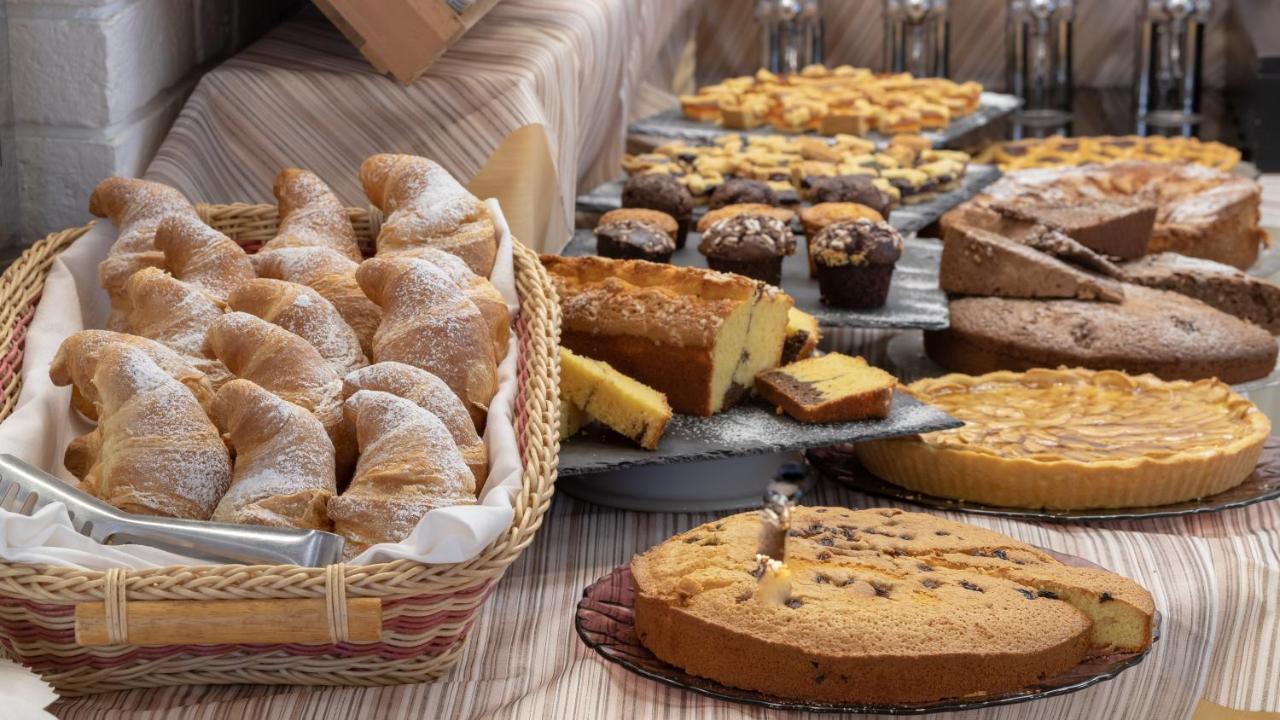 Hotel Consul - Family Hotel Riccione Zewnętrze zdjęcie