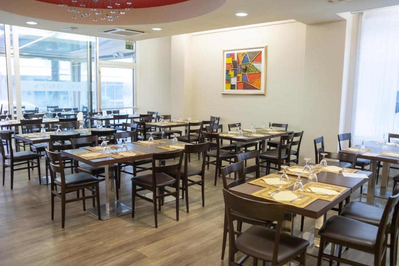 Hotel Consul - Family Hotel Riccione Zewnętrze zdjęcie