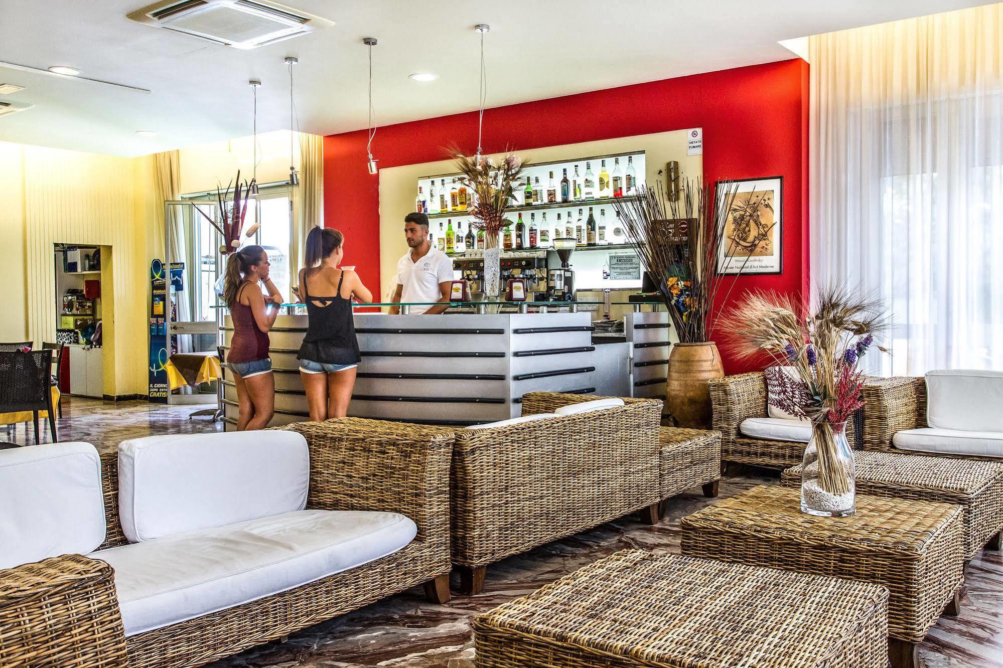 Hotel Consul - Family Hotel Riccione Zewnętrze zdjęcie